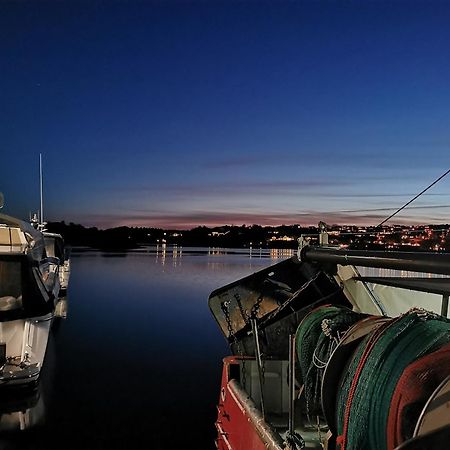 Ferie Pa Bryggekanten I Kristiansand, Flekkeroy Extérieur photo