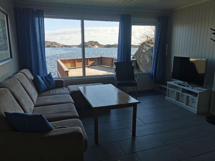 Ferie Pa Bryggekanten I Kristiansand, Flekkeroy Extérieur photo